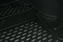 Mercedes E-sarja W212 2009–2016 Tavaratilan kumikaukalomatto Elegance (Novline) SD kuva 2