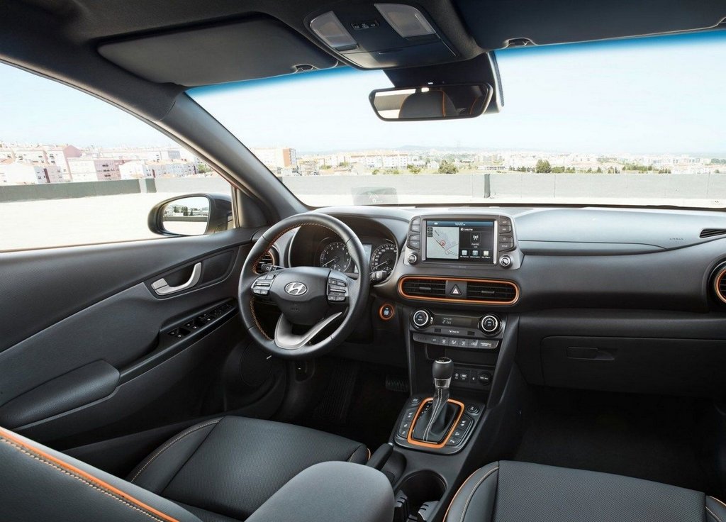 Katsaus kompaktista crossoverista Hyundai Kona