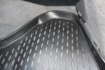 Toyota Prius 2009–2015 (2004-2010) Tavaratilan kumimatto (Novline) HB kuva 3