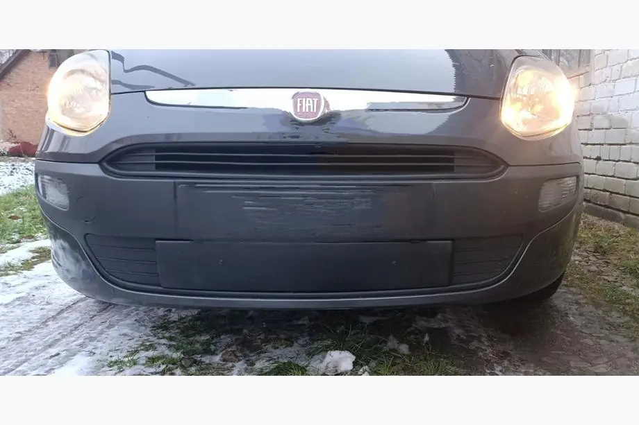 Fiat Punto Grande/EVO 2006–2018 Talvisäleikkö (EVO, Punto) Image