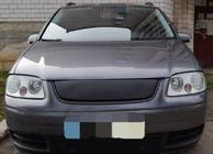 Volkswagen Touran 2003–2010 Jäähdyttimen talvisuoja (yläosa, 2003-2006) Matta kuva 1