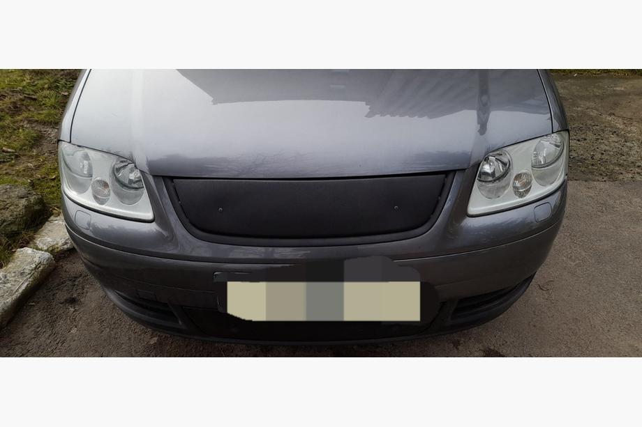 Volkswagen Touran 2003–2010 Jäähdyttimen talvisuoja (yläosa, 2003-2006) Kiiltävä Kuva 2