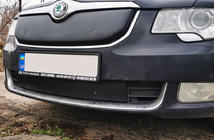 Skoda Superb 2009–2015 Talvisuojus jäähdyttimen säleikköön (yläosa, 2008-2013) kuva 2