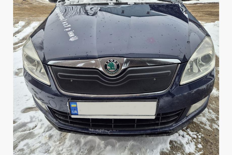 Skoda Roomster 2006–2015 Talvimaskisuoja (2010+, yläosa) Kuva 3