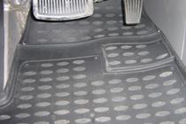 Kia Carnival 2002–2013 Kumimatot matkustamoon (4 kpl, Novline) automaattivaihteisto kuva 2