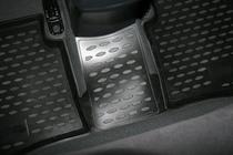 Kia Cerato 2 2010–2013 Kumimattosarja matkustamoon (4 kpl, Novline) Koup kuva 5