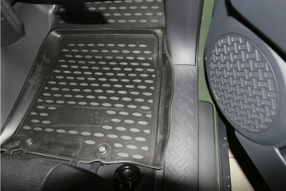 Toyota FJ Cruiser 2006–2022 Kumimatot matkustamoon (4 kpl, Novline) Kuva 4