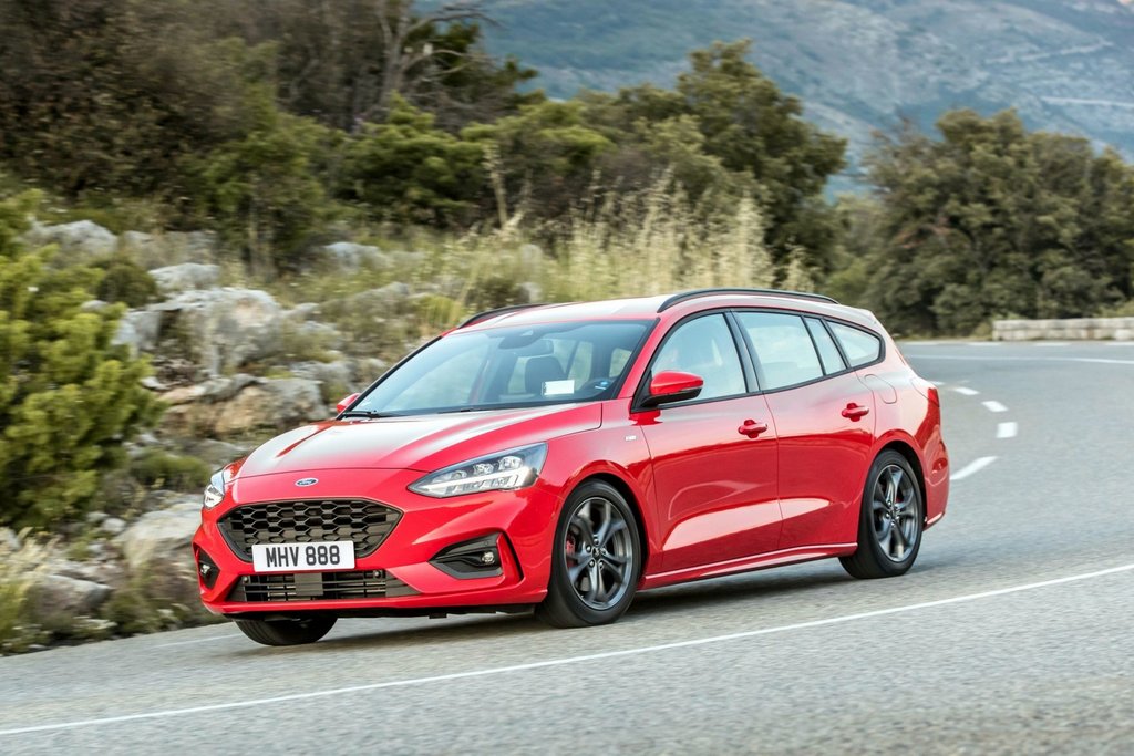 Neljännen sukupolven Ford Focus Wagon -farmarin koeajo