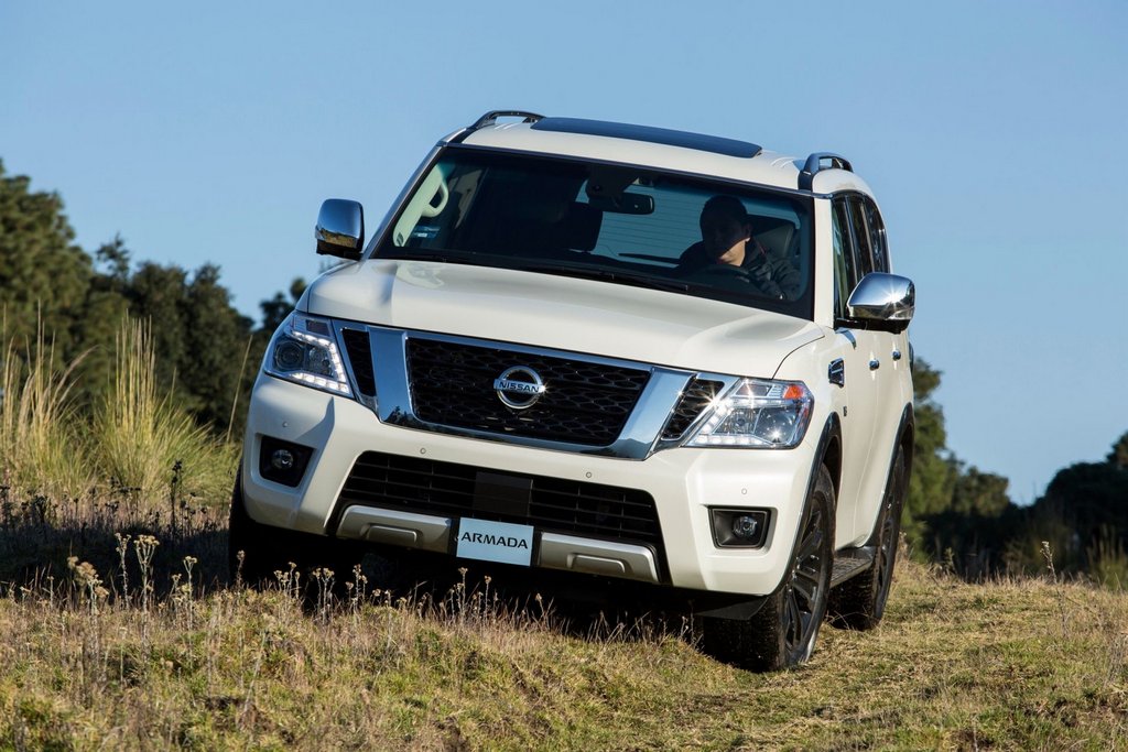 Koeajo: Nissan Armada 2. sukupolvi – runkorakenteinen SUV