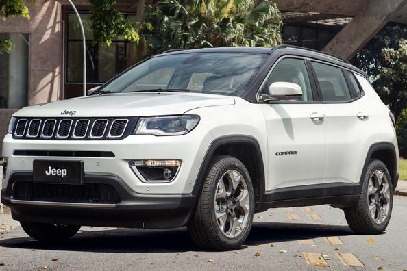 Katsaus kompaktista crossoverista Jeep Compass