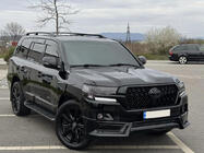 Toyota Land Cruiser 200 2007–2021 Korisarja 2016↗ (TRD 2021) Musta väri kuva 12