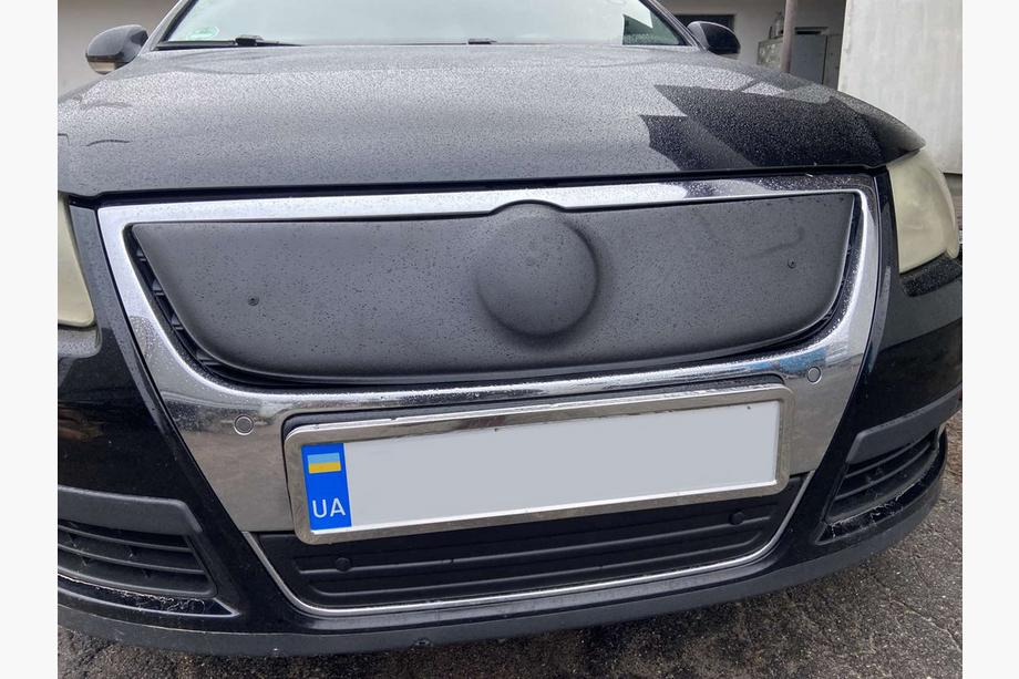 Volkswagen Passat B6 2006–2012 Talvisuoja jäähdyttimensäleikköön (yläosa) Image