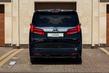 Täysikokoinen luksus-minibussi Toyota Alphard kuva 12