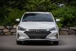 Kompakti sedan Hyundai Elantra uudistuneena kuva 7