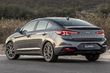 Kompakti sedan Hyundai Elantra uudistuneena kuva 6
