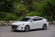Kompakti sedan Hyundai Elantra uudistuneena kuva 3