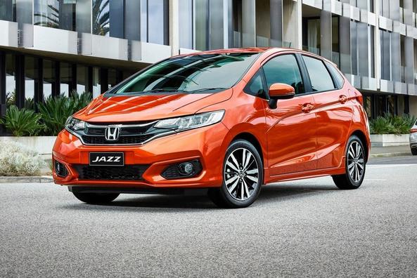Uudistettu kompakti Honda Jazz -viistoperä, kolmas sukupolvi