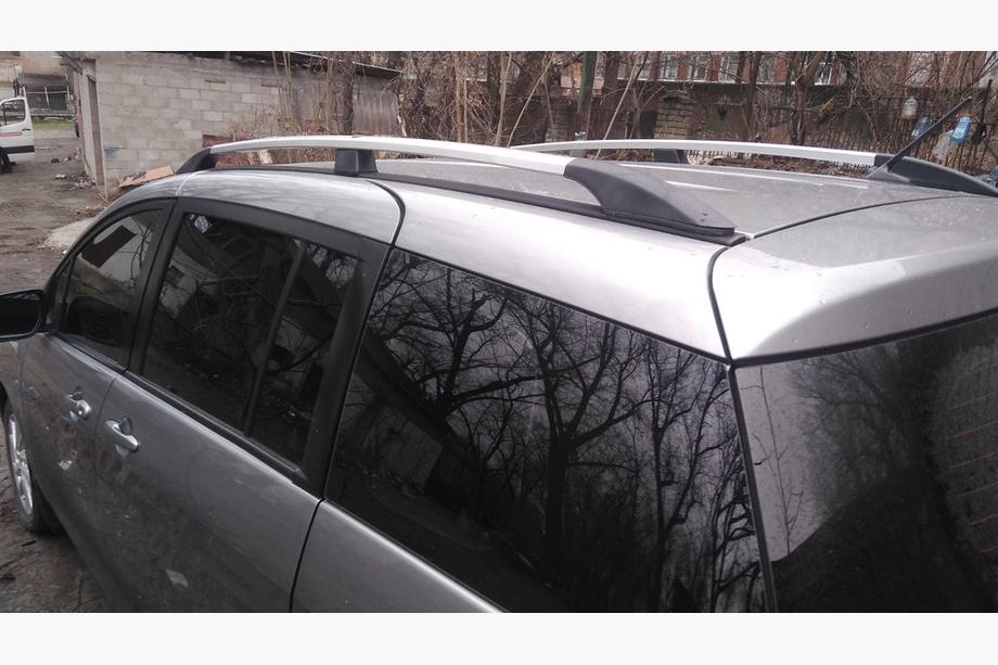 Mazda 5 2010–2018 Alumiiniset kattokaiteet (kromi) Kuva 3