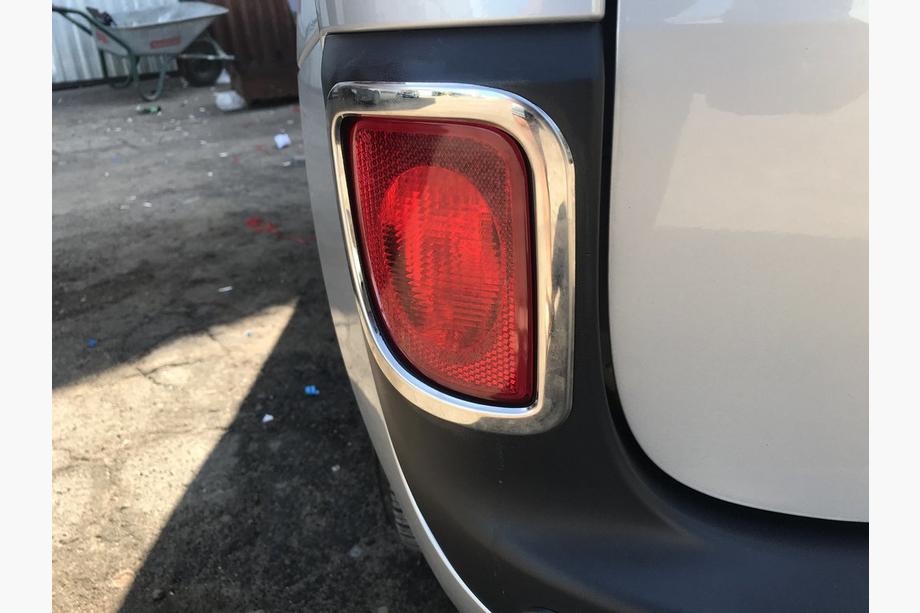 Mercedes Citan 2013–2021 Takareflektorin kehykset (2 kpl, ruostumaton teräs) Kuva 4