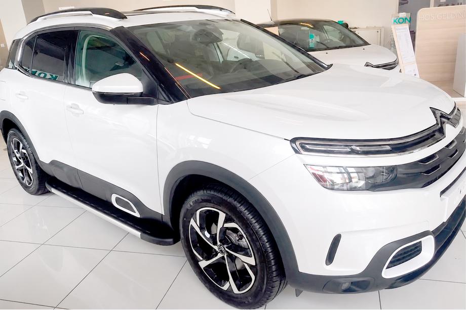 Citroen C5 Aircross 2017–2025 Duru sivuastinlaudat (2 kpl, alumiini) Image