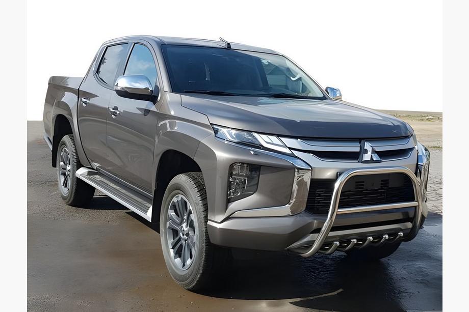 Mitsubishi L200 2015–2024 Bullbar WT003-Special (ruostumaton teräs) Image