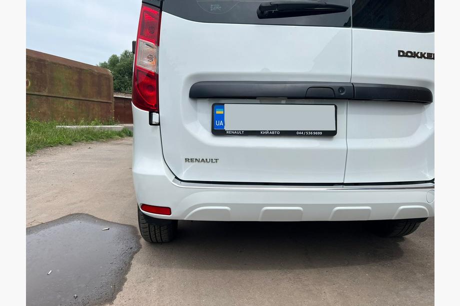 Dacia Dokker 2013–2022 Takapuskurin suojalista Carmos (ruostumaton teräs) Kuva 3