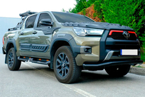Toyota Hilux 2015– Texas etusuojakaari 2020+ (76 mm, musta) kuva 3