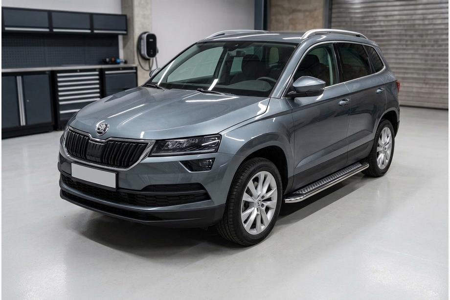Skoda Karoq 2018– Maydos V2 sivuportaat (2 kpl, alumiini ↗ ruostumaton teräs) Image