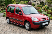 Citroen Berlingo 1996–2008 Sivuaskelmat Maya Red (2 kpl, alumiini) kuva 1
