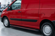 Citroen Jumpy 2007–2017 Sivuaskelmat Maya Red (2 kpl, alumiini) kuva 1