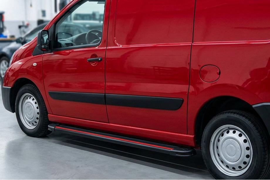 Citroen Jumpy 2007–2017 Sivuaskelmat Maya Red (2 kpl, alumiini) Image
