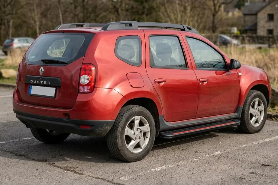 Dacia Duster 2008–2018 Sivuaskelmat Maya Red (2 kpl, alumiini) Image