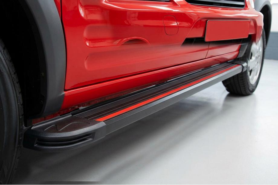 Ford Connect 2006–2009 Sivuaskelmat Maya Red (2 kpl, alumiini) Image