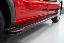 Ford Connect 2010–2013 Sivuaskelmat Maya Red (2 kpl, alumiini) Maxi-alusta kuva 1