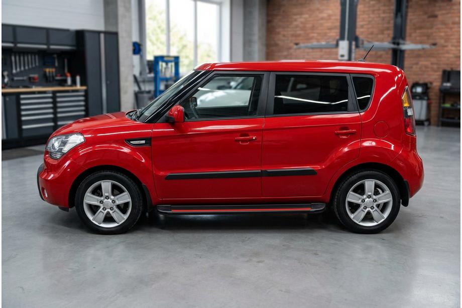 Kia Soul I 2008–2013 Sivuaskelmat Maya Red (2 kpl, alumiini) Image