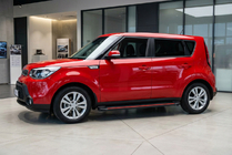 Kia Soul II 2013–2018 Sivuaskelmat Maya Red (2 kpl, alumiini) kuva 1