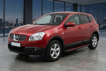 Nissan Qashqai 2007–2010 Maya Red-Black sivuportaat (2 kpl, alumiini) kuva 1