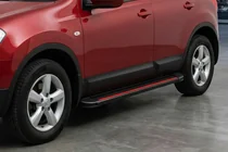 Nissan Qashqai 2014–2021 Sivuporrassarja Maya Red (2 kpl, alumiini) kuva 1