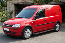 Opel Combo 2002–2012 Sivuaskelmat Maya Red (2 kpl, alumiini) kuva 1