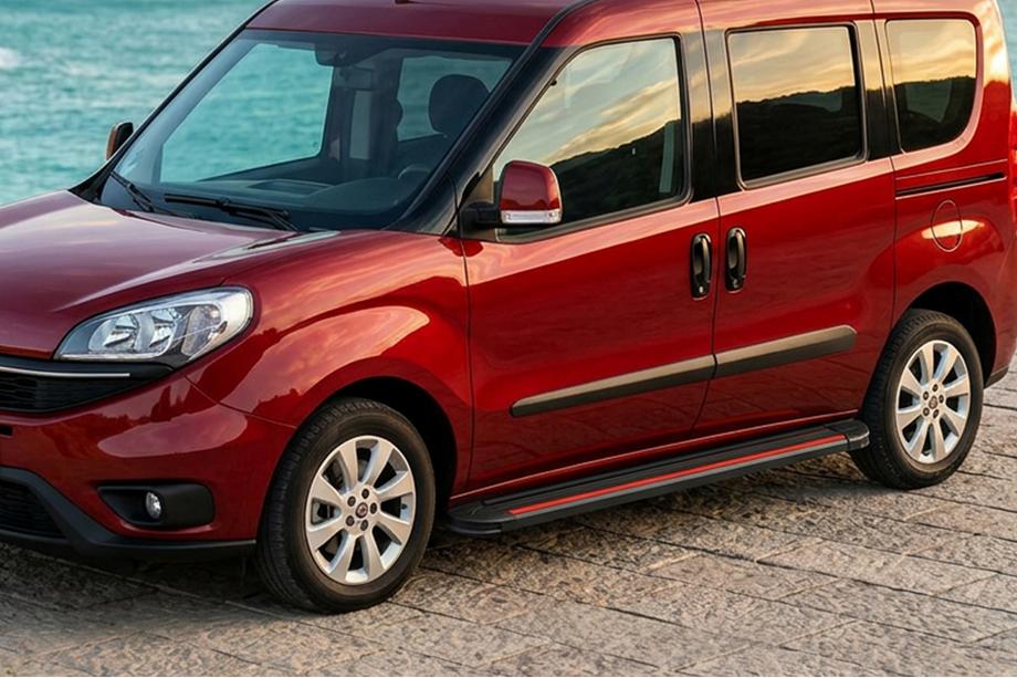 Opel Combo 2012–2018 Sivuaskelmat Maya Red (2 kpl, alumiini) Image