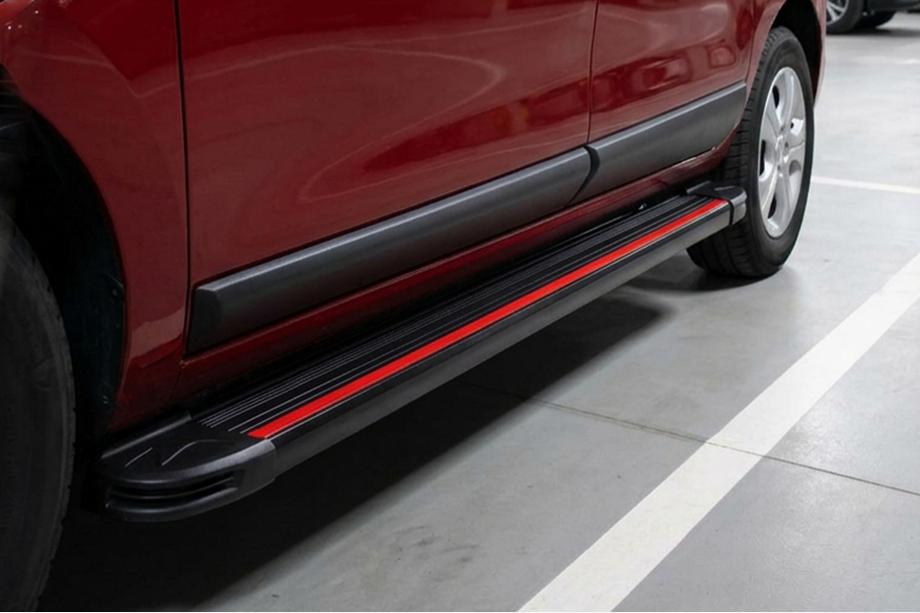 Renault Dokker 2013–2022 Sivuaskelmat Maya Red (2 kpl, alumiini) Image