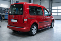 Volkswagen Caddy 2004–2010 Sivuaskelmat Maya Red (2 kpl, alumiini) kuva 1