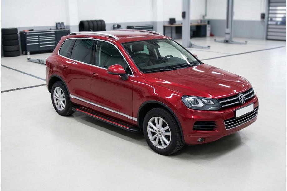 Volkswagen Touareg 2010–2018 Sivuaskelmat Maya Red (2 kpl, alumiini) Image