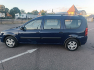Lada Largus 2012– Mustat kattokaiteet kuva 4