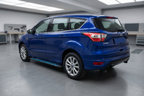 Ford Kuga/Escape 2013–2019 Maya Blue sivuportaat (2 kpl, alumiini) Maalatuilla ovipaneeleilla kuva 1