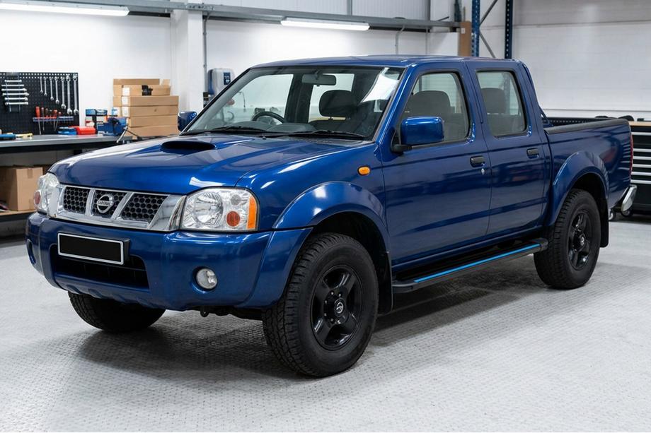 Nissan NP300 1999–2015 Maya Blue sivuaskelmat (2 kpl, alumiini) Image