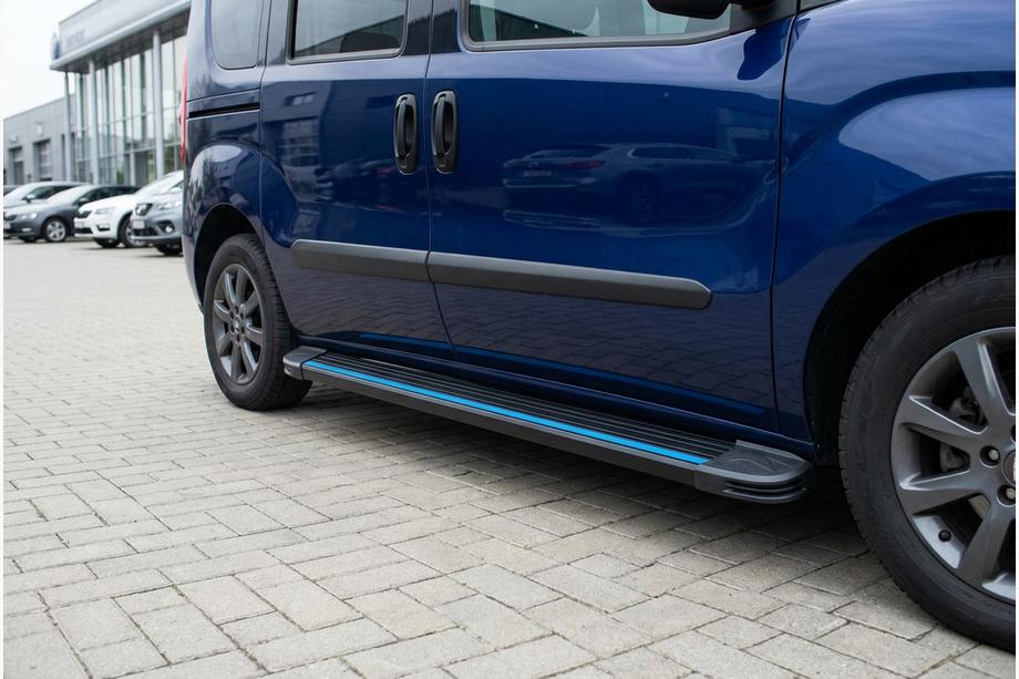 Opel Combo 2012–2018 Maya Blue sivuaskelmat (2 kpl, alumiini) Image