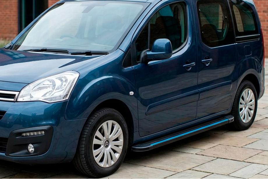 Peugeot Partner Tepee 2008–2018 Maya Blue sivuaskelmat (2 kpl, alumiini) Image