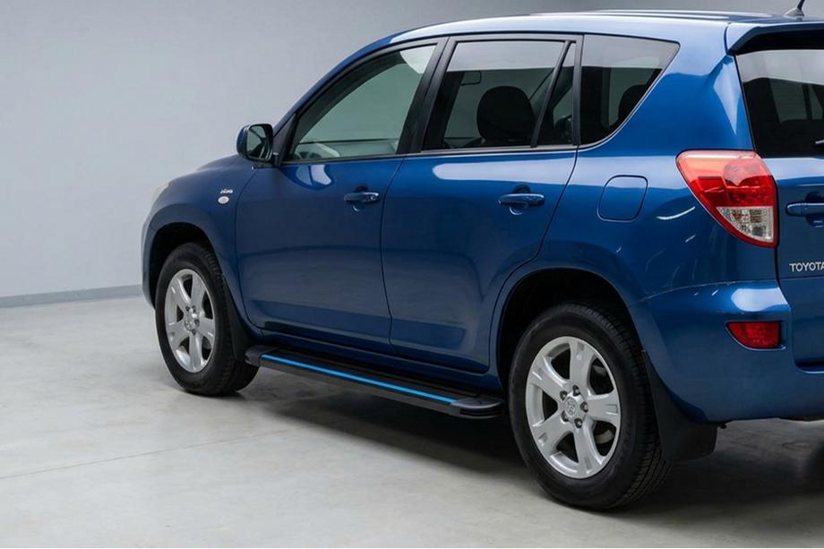 Toyota Rav 4 2006–2013 Maya Blue sivuaskelmat (2 kpl, alumiini) Kuva 1