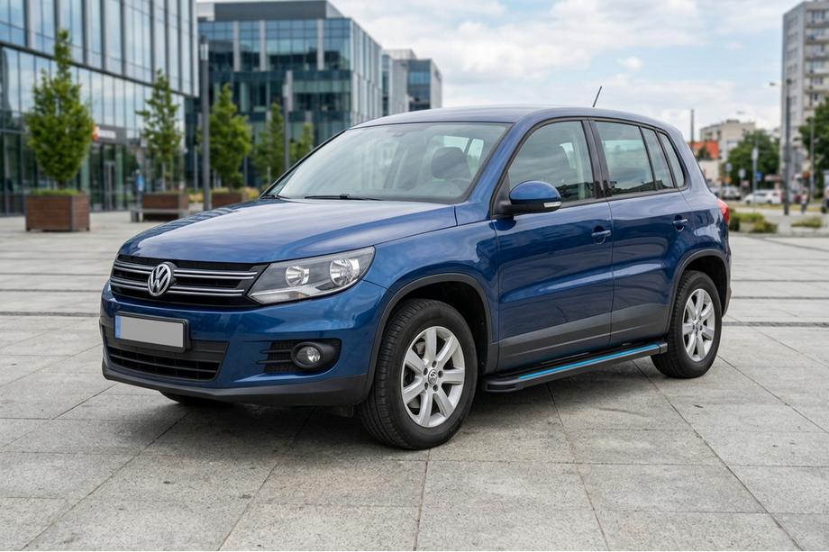 Volkswagen Tiguan 2007–2016 Maya Blue sivuaskelmat (2 kpl, alumiini) Kuva 1